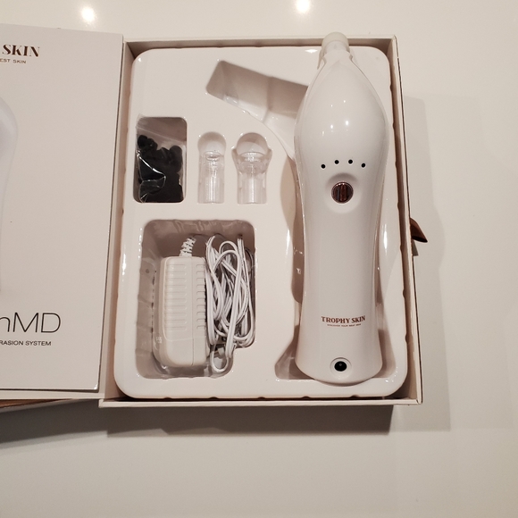 Trophy Skin RejuvadermMD Professional - New - Picture 3 of 6